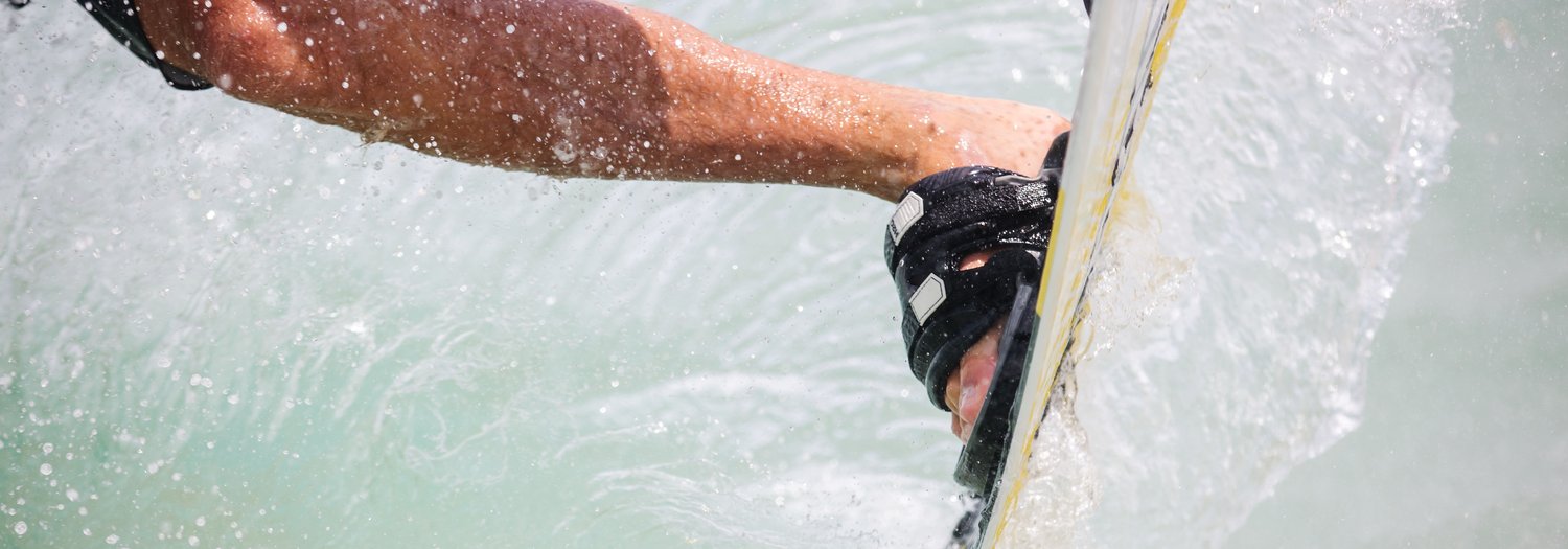 rad pady na kiteboard twintip h2o cabrinha windsurfing karlin obrazek na vode